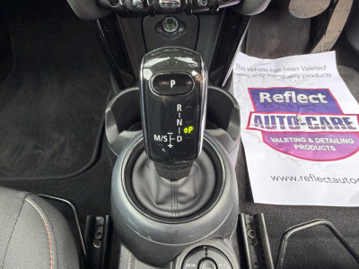 2022 Mini Hatch