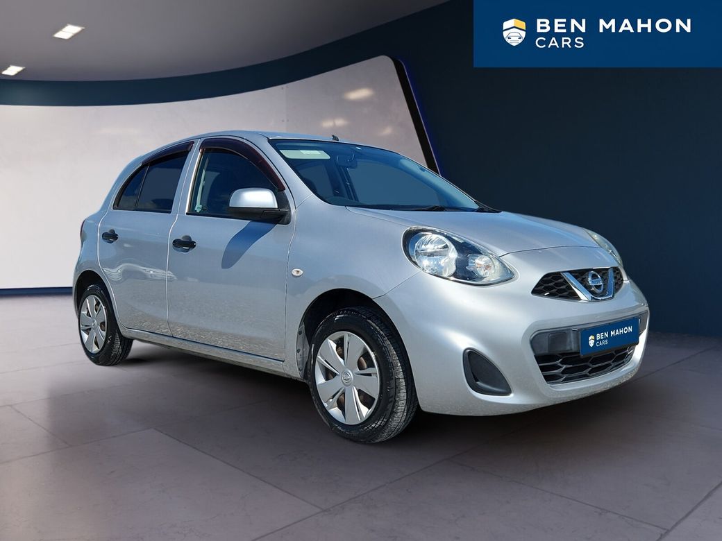 2015 Nissan March