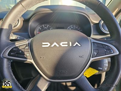 2023 Dacia Duster
