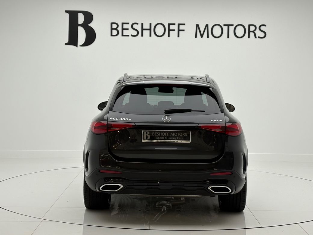 2025 Mercedes-Benz GLC Class