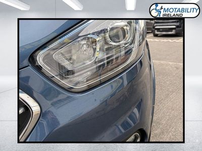 2020 Ford Tourneo