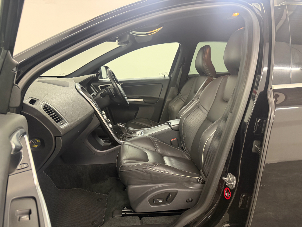 2015 Volvo XC60