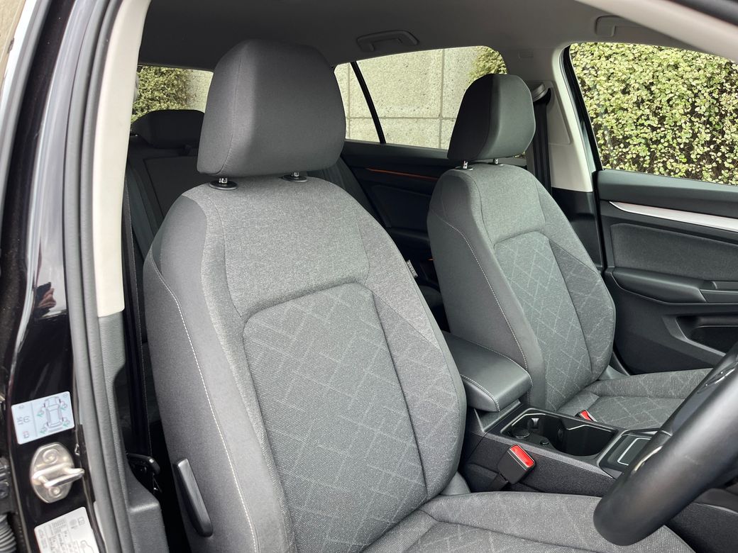2024 Volkswagen Golf