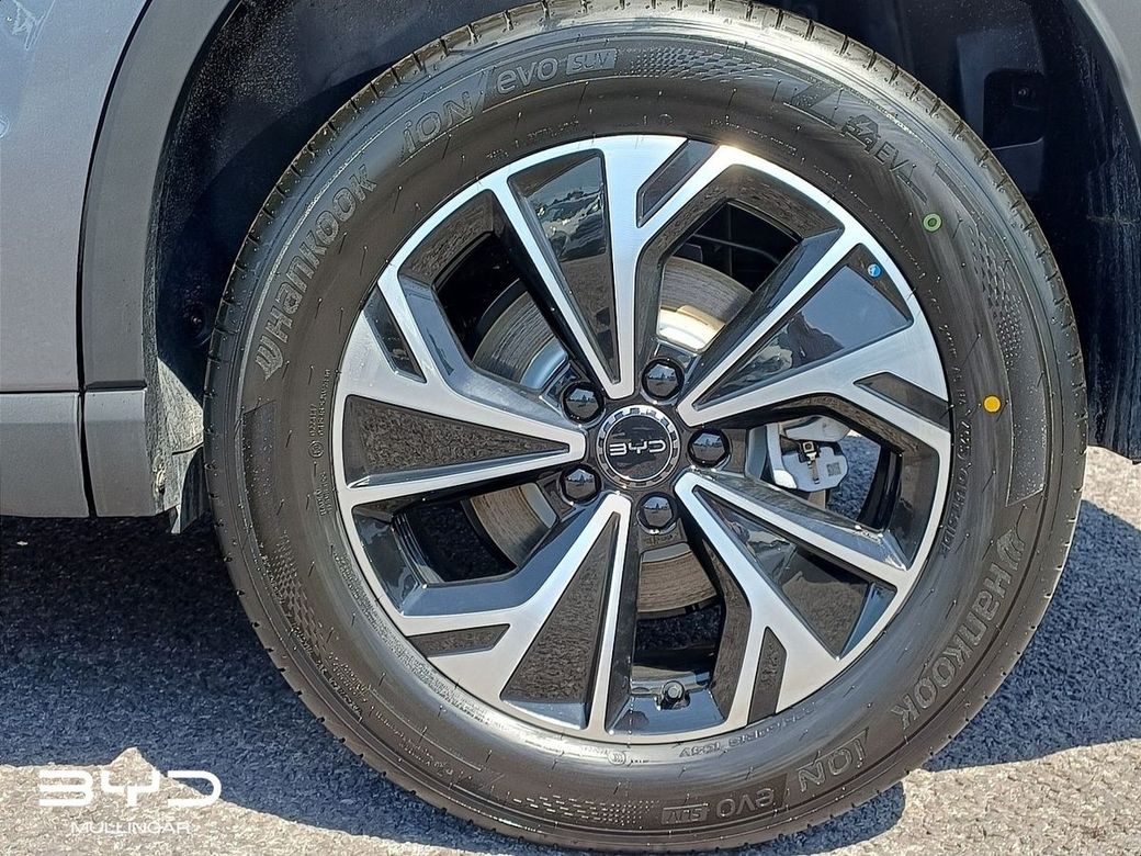 2026 BYD Sealion 5