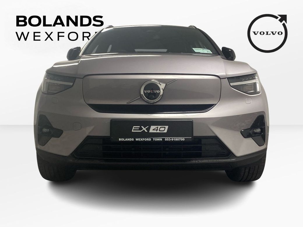 2022 Volvo Ex40