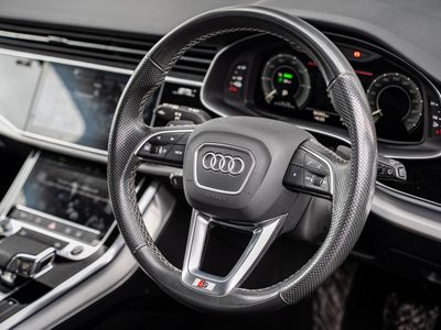 2021 Audi Q7