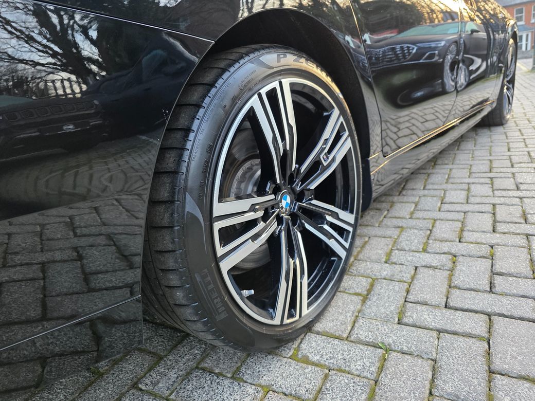 2024 BMW i7