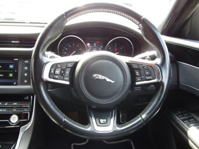 2017 Jaguar XF