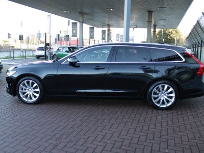 2018 Volvo V90