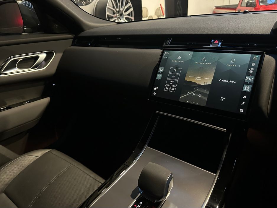 2023 Land Rover Range Rover Velar