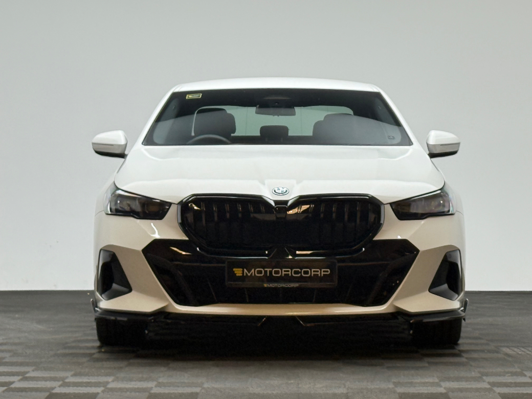 2025 BMW 5 Series