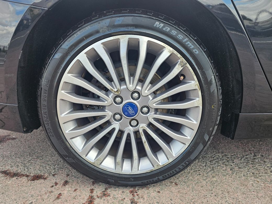 2021 Ford Mondeo