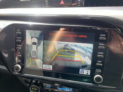 2024 Toyota Hilux