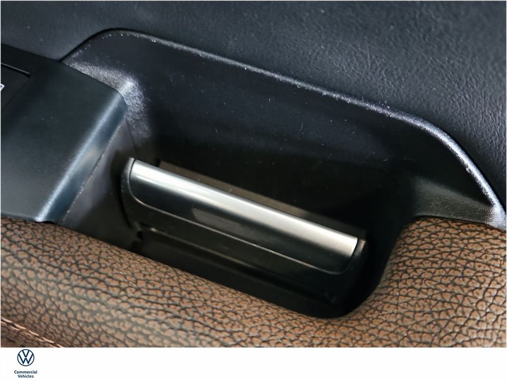 2025 Volkswagen Amarok