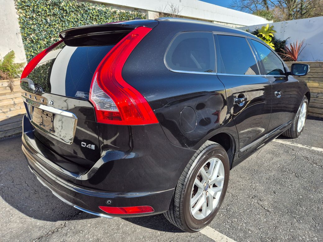 2017 Volvo XC60