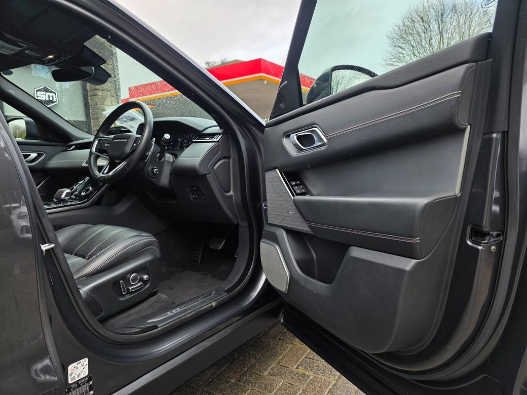 2022 Land Rover Range Rover Velar