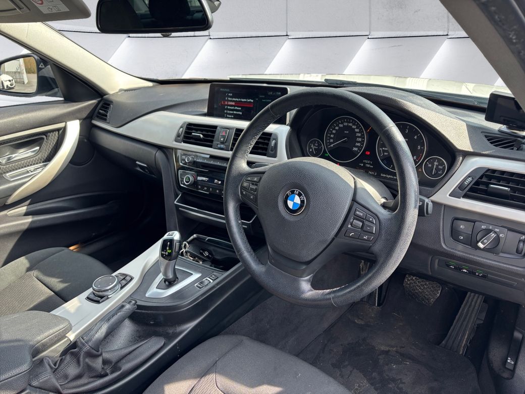 2016 BMW 320