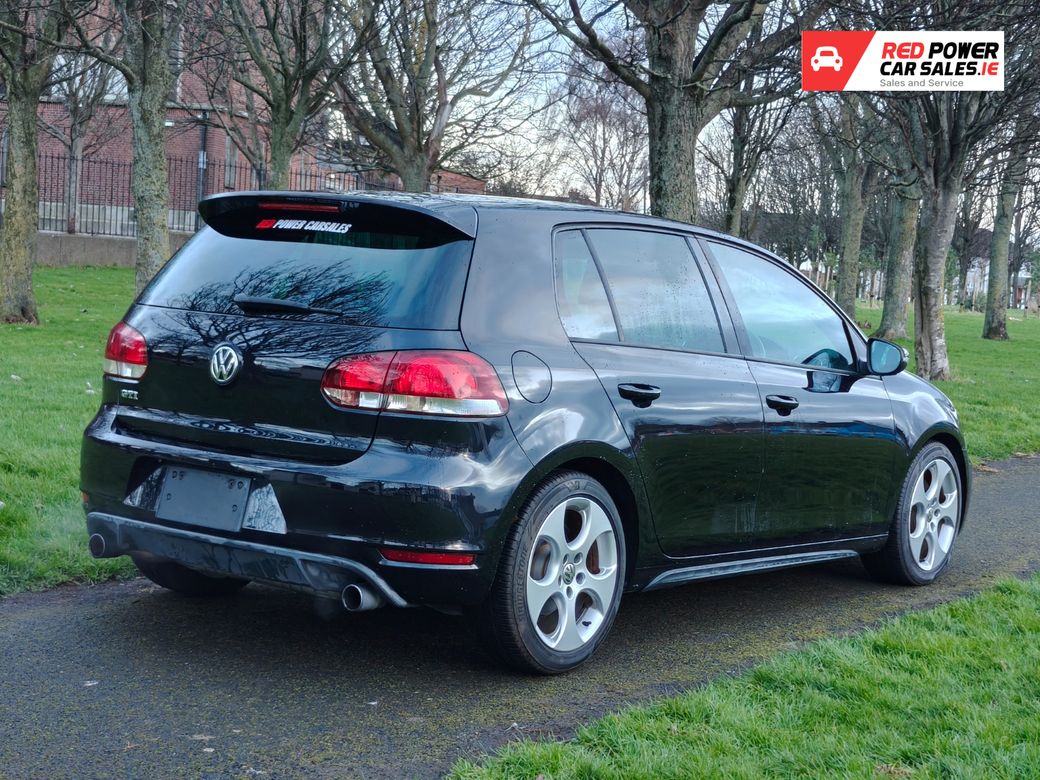 2011 Volkswagen Golf