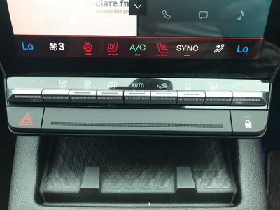 2026 Renault Scenic