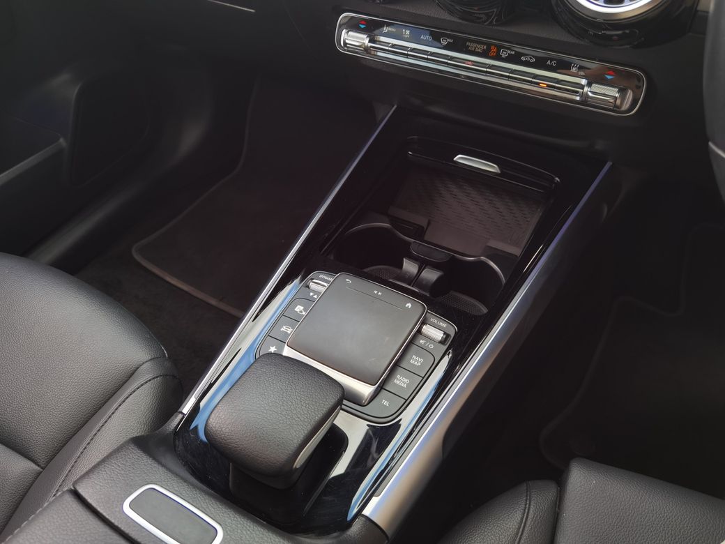 2023 Mercedes-Benz EQB