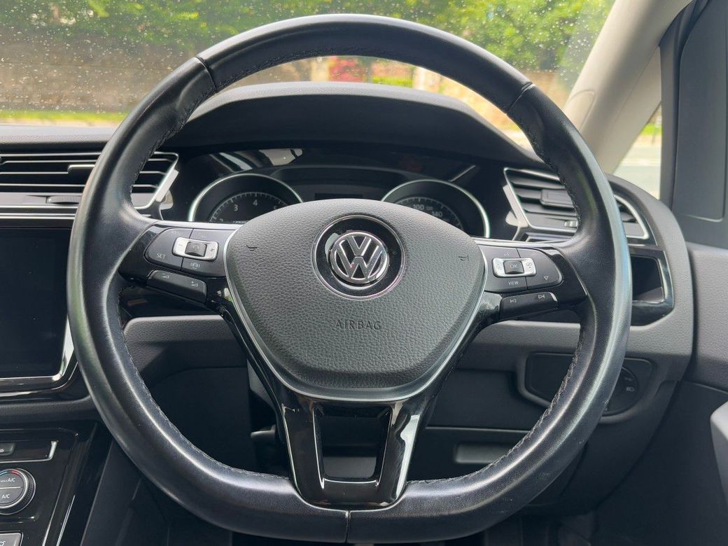 2019 Volkswagen Touran