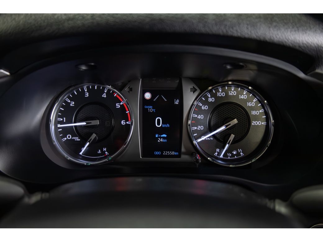 2025 Toyota Hilux