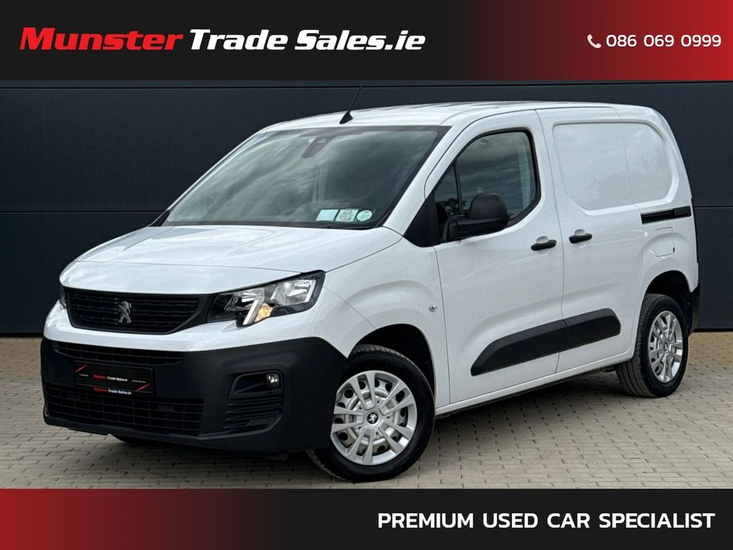 2022 Peugeot Partner
