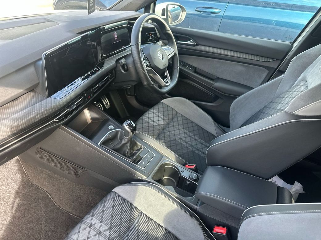 2022 Volkswagen Golf