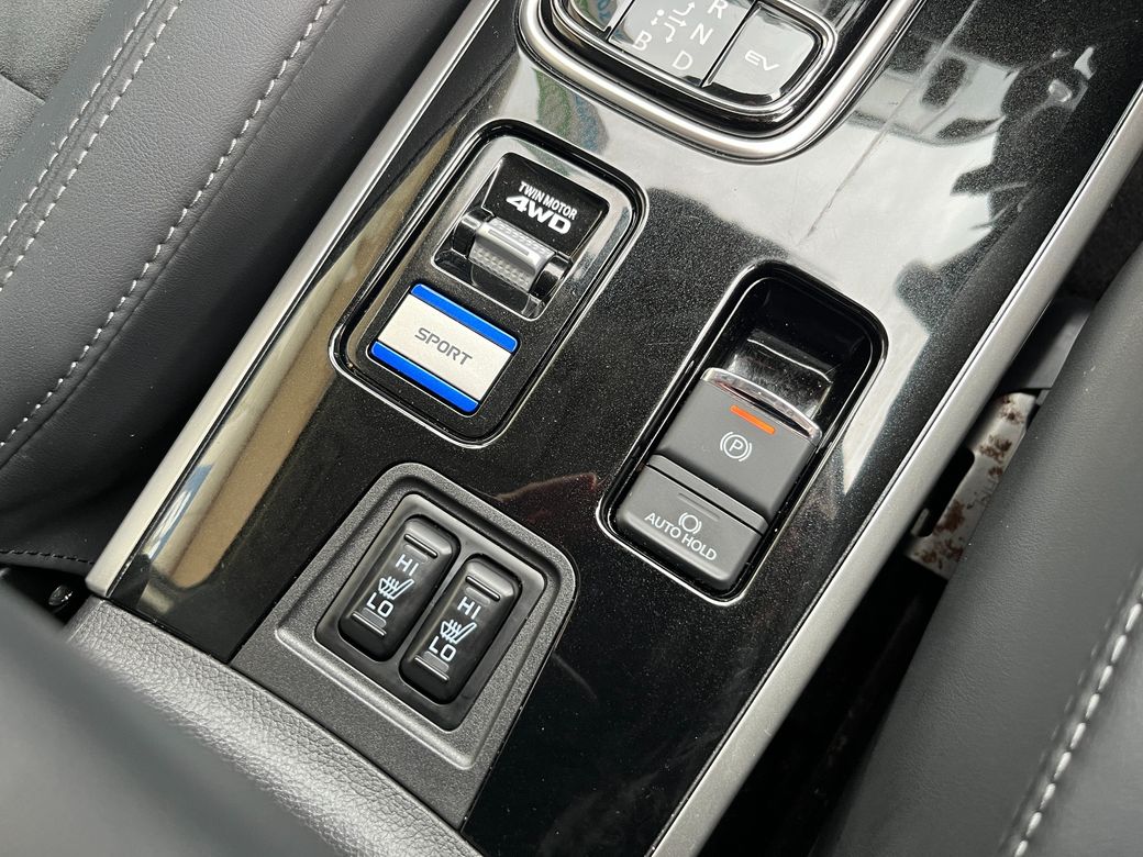 2020 Mitsubishi Outlander