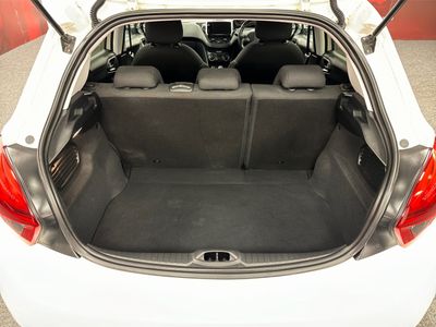 2017 Peugeot 208