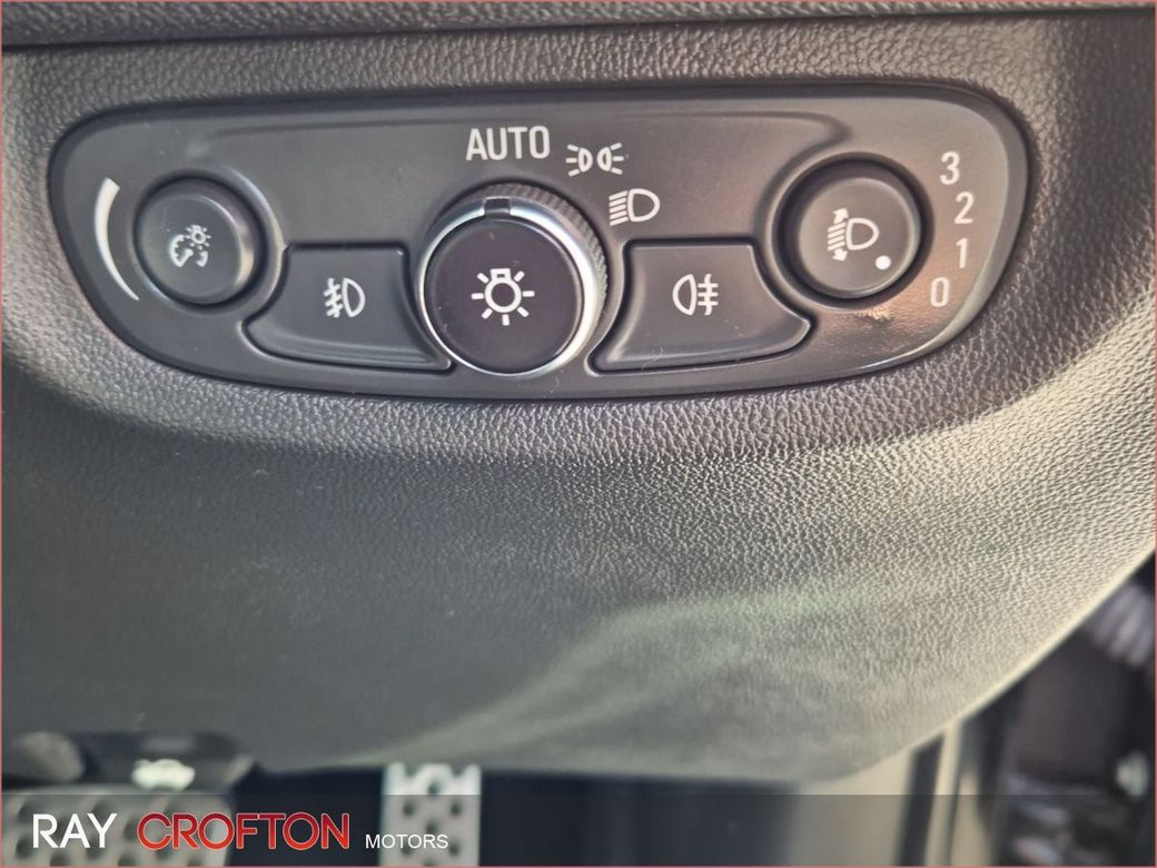 2018 Vauxhall Insignia