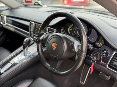 2015 Porsche Panamera
