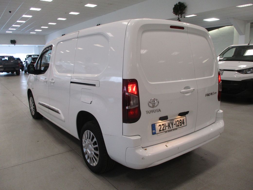 2022 Toyota Proace