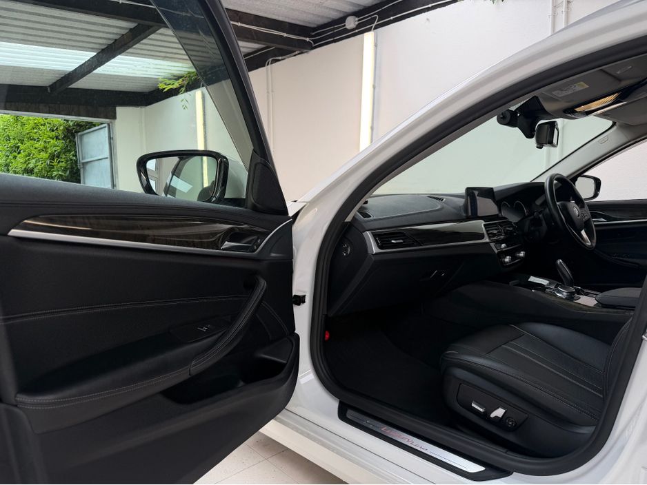 2017 BMW 5 Series