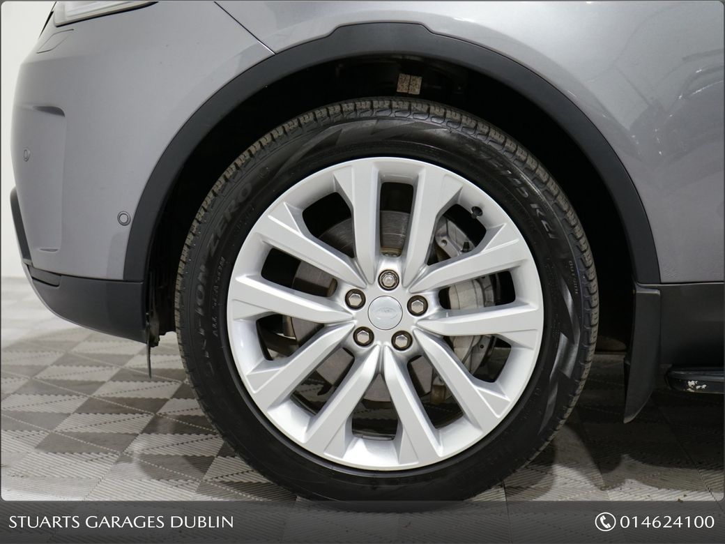 2024 Land Rover Discovery