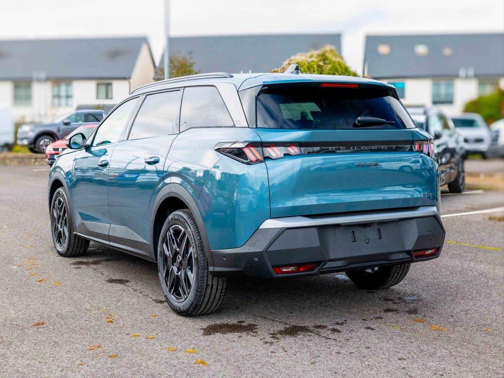 2026 Peugeot 5008