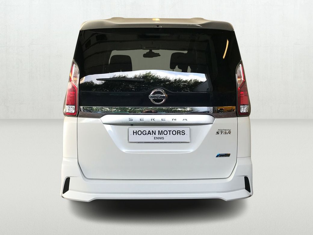 2017 Nissan Serena