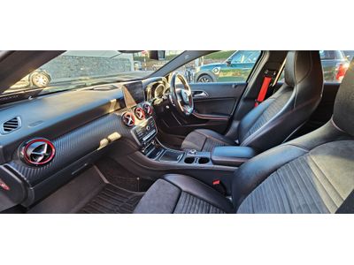 2017 Mercedes-Benz A 250