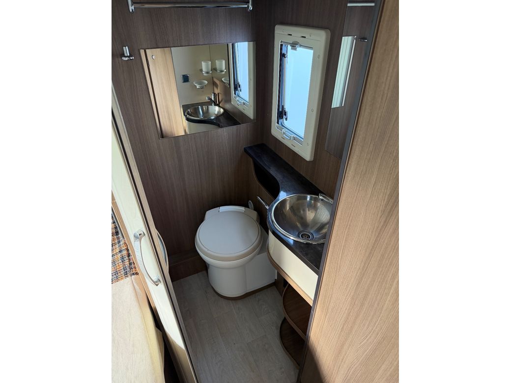 2013 Fiat Challenger 