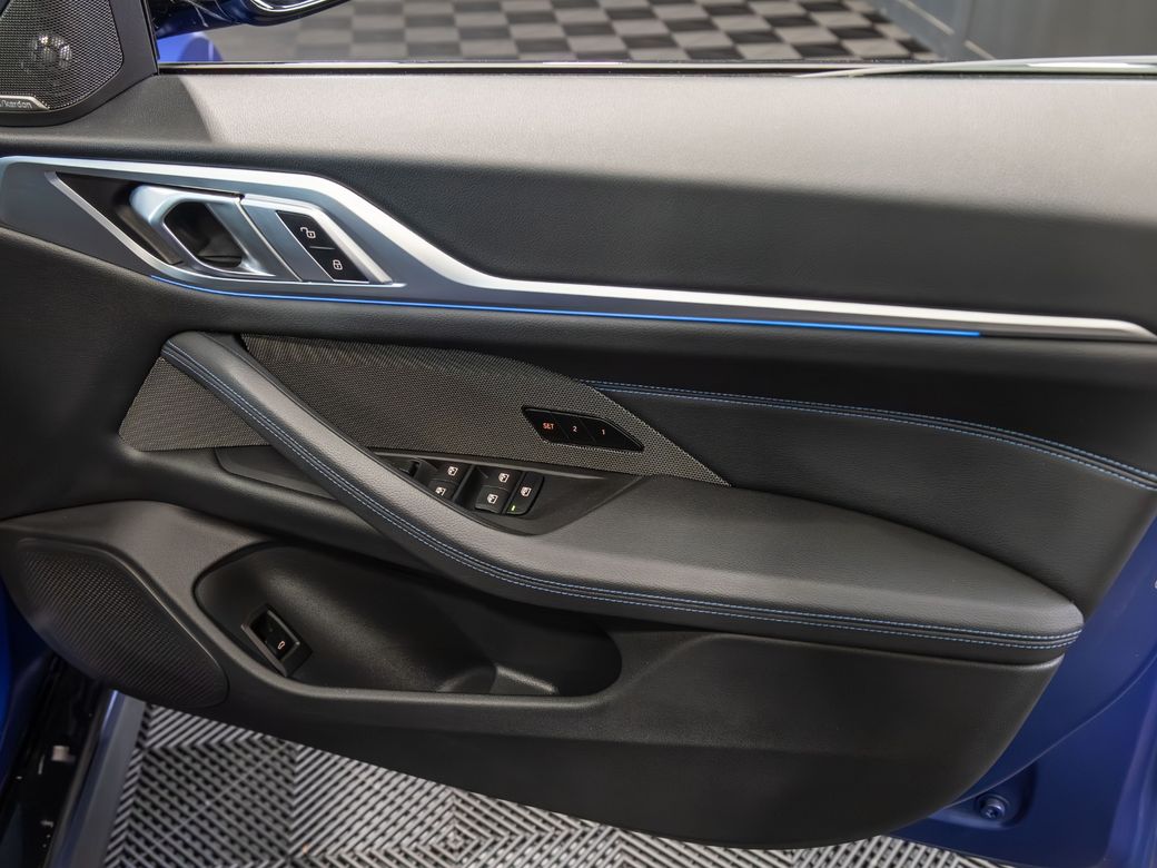 2023 BMW i4