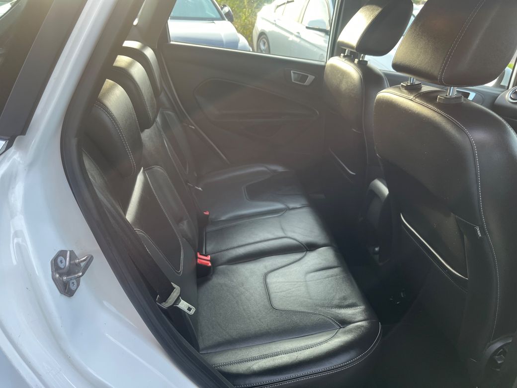 2015 Ford Fiesta