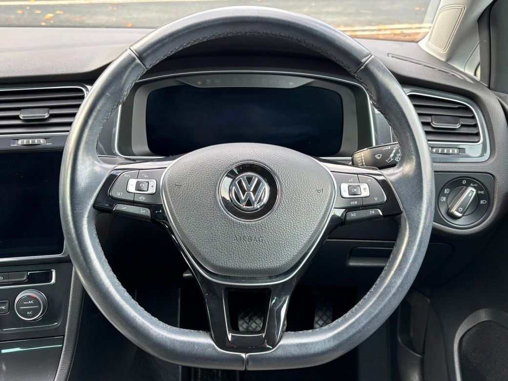 2020 Volkswagen Golf
