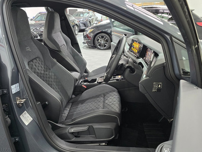 2024 Volkswagen Golf