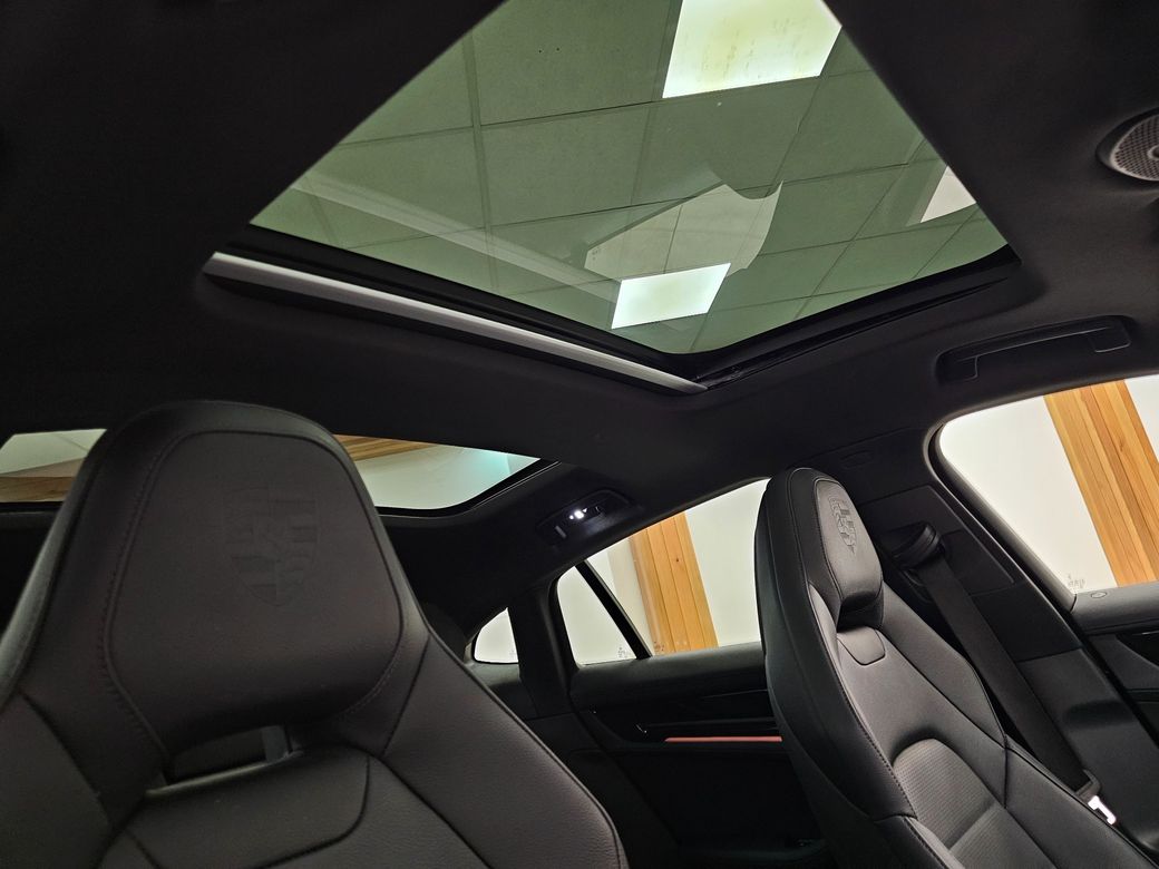 2025 Porsche Panamera