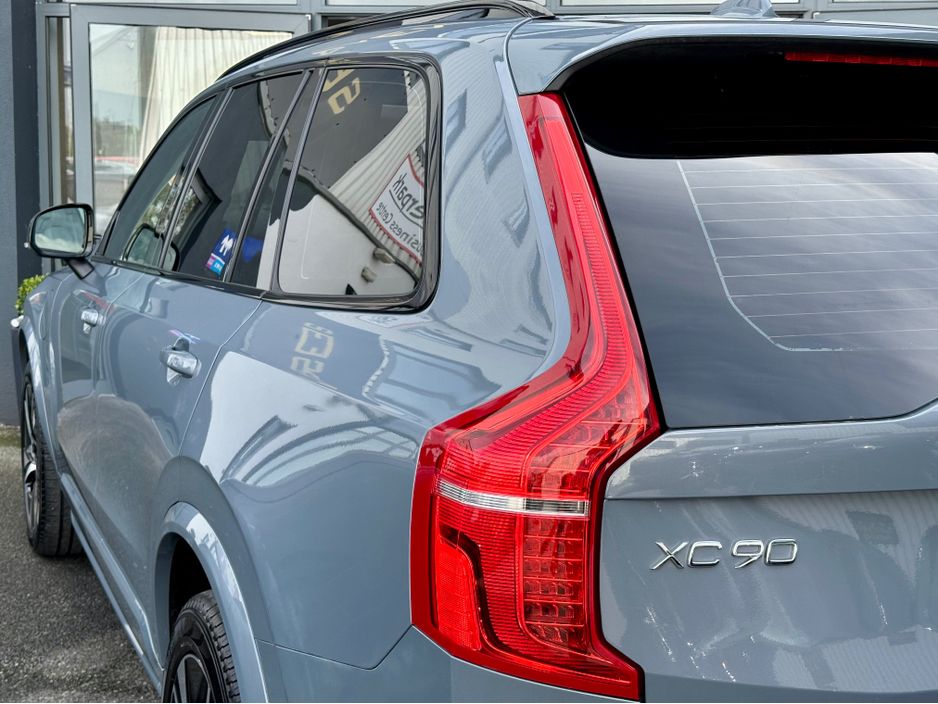 2022 Volvo XC90