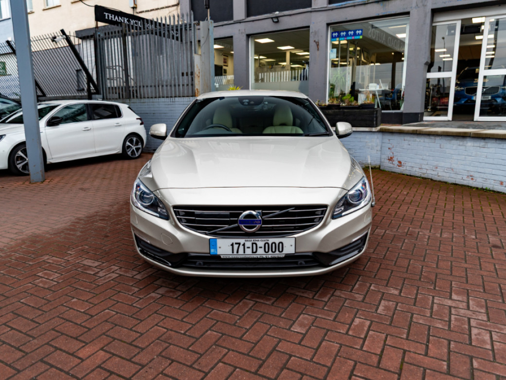 2017 Volvo V60