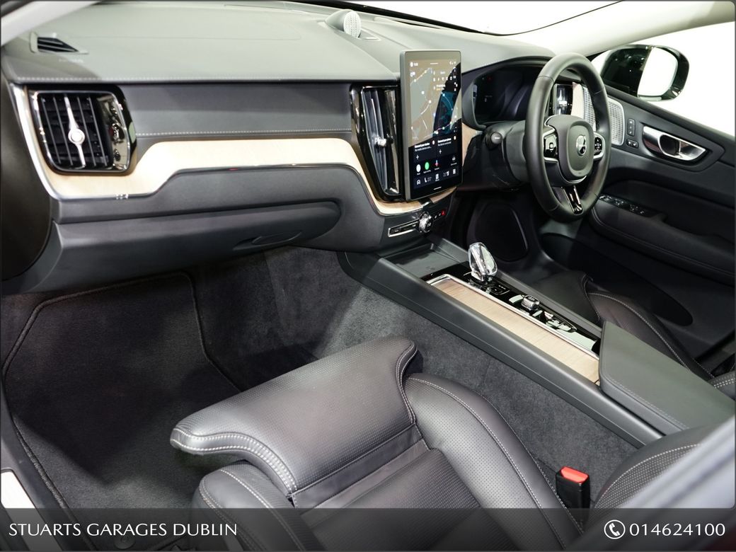 2025 Volvo XC60