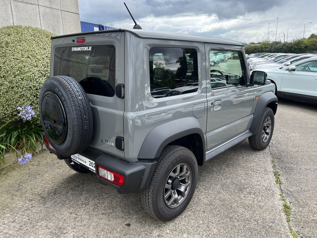 2024 Suzuki Jimny