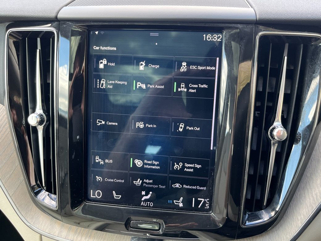 2018 Volvo XC60