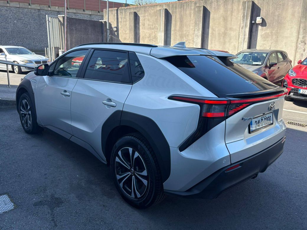 2024 Toyota bZ4X
